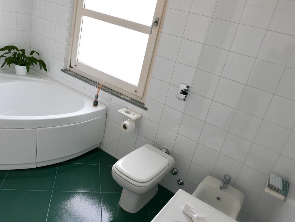 Guesthouse Flora Лоди Екстериор снимка
